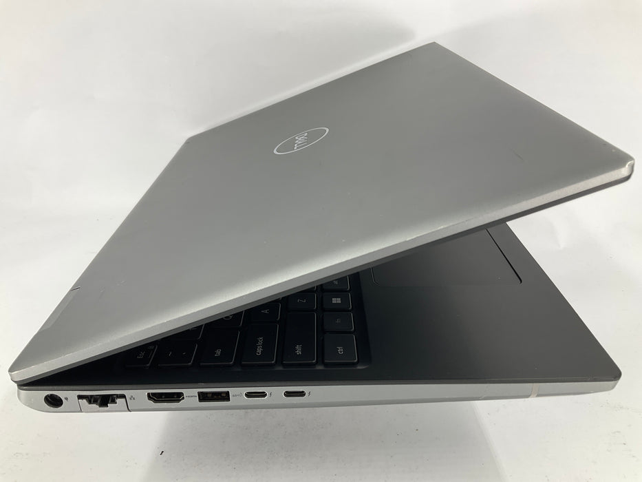 Dell Precision 7670 15.6" Core i7-12850HX 512GB 32GB Win 11 Pro A3000