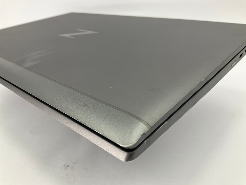 HP ZBook Firefly G8 14" Core i7-1185G7 256GB 16GB B Win 11 Pro