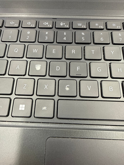 Dell Precision 7560 15.6" Core i9-11950H 256GB 64GB T1200