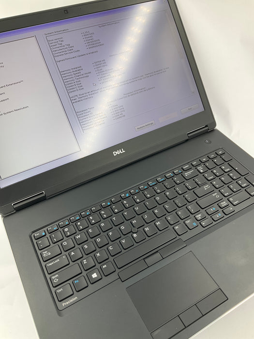 Dell Precision 7730 17.3" Core i9-8950HK 512GB 32GB Win 11 Pro P4200